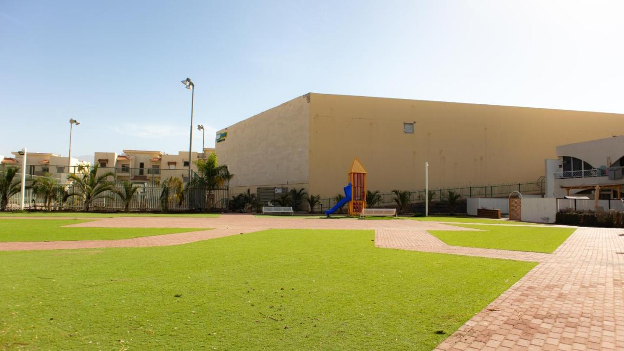Grey House Lägenhet Eilat Exteriör bild